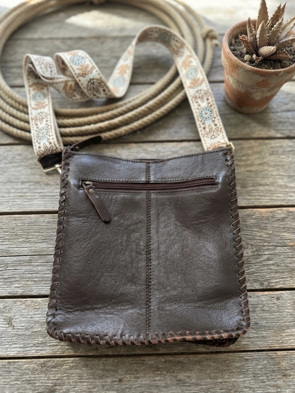 Western Genuine Hair On Cowhide Leather Crossbody Bag Tooled Strap Boho - Picture 2 of 8